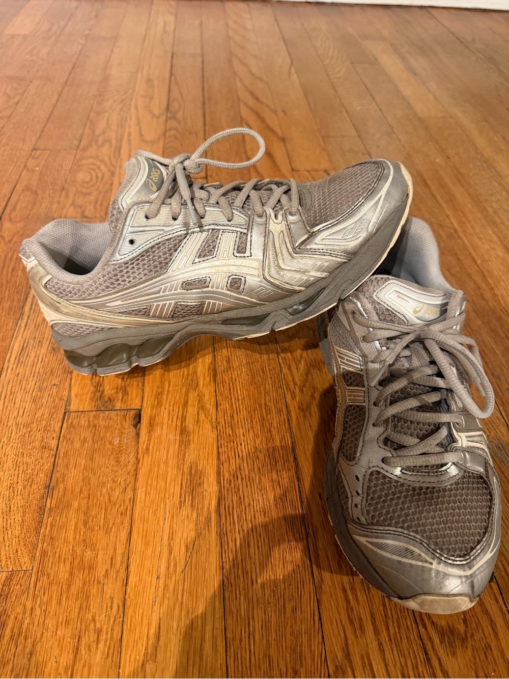 Men's Grey ASICS Athletic Running Shoes